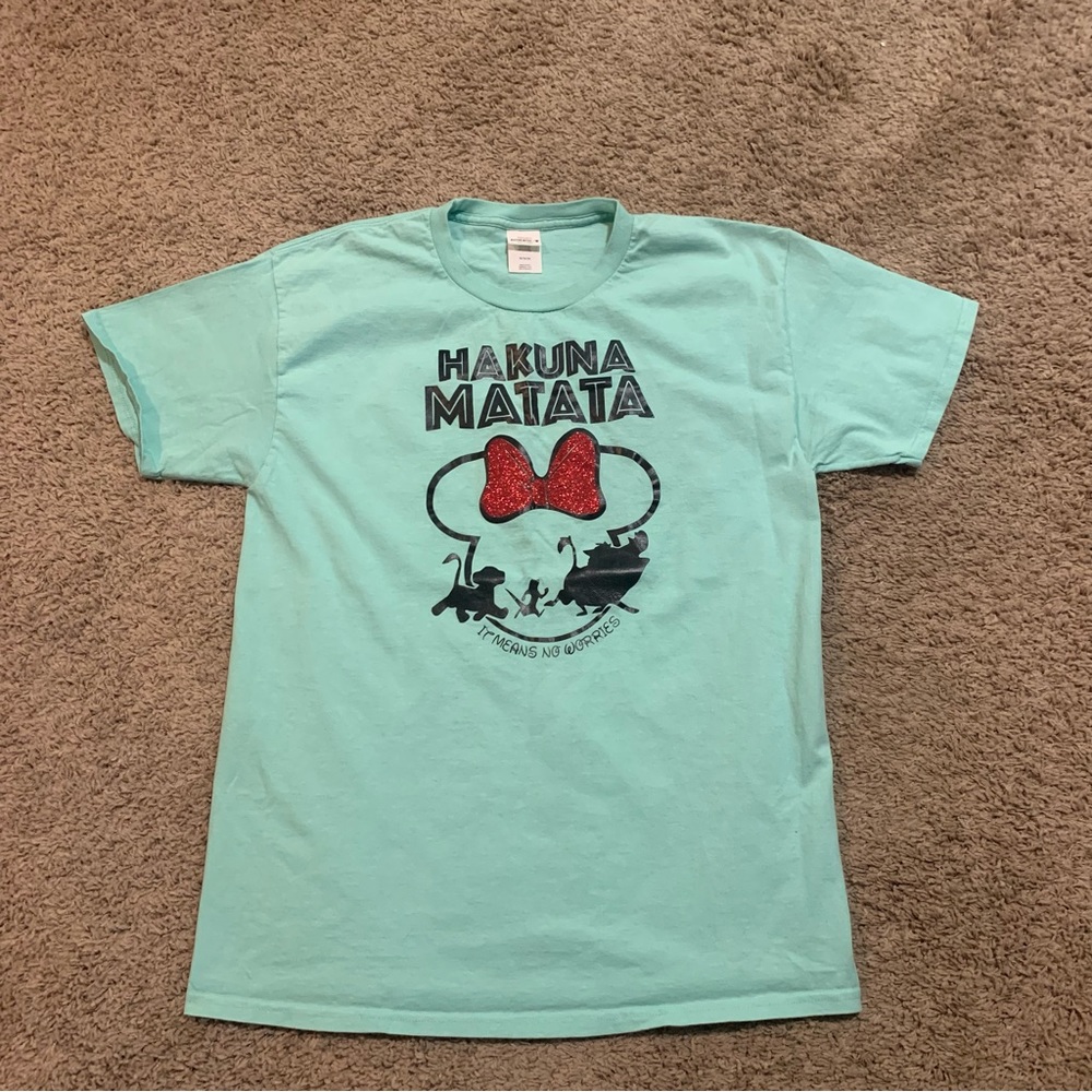 Hakuna Matata Minnie T-Shirt Medium